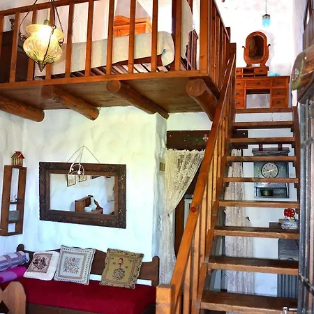 Apartment Viglatoras Sárkhos