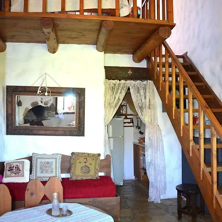 Viglatoras Apartment Sárkhos